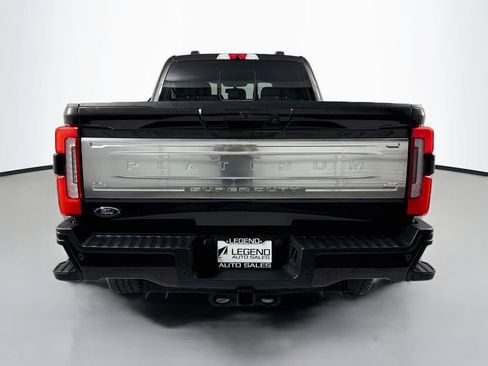 Used 2025 Ford F350 Platinum w/ Platinum Plus Package AWD/4WD image 6