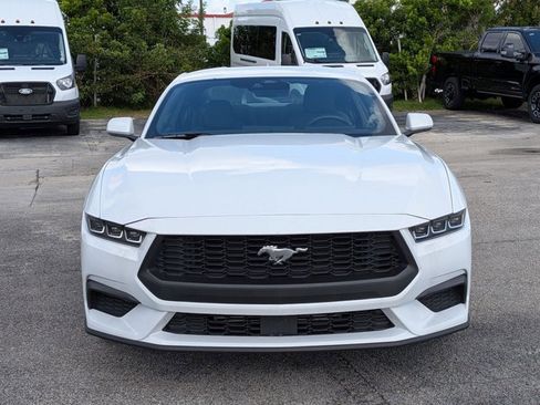 Used 2024 Ford Mustang Coupe RWD image 2