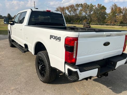 New 2026 Ford F350 XLT w/ XLT Premium Package AWD/4WD image 3