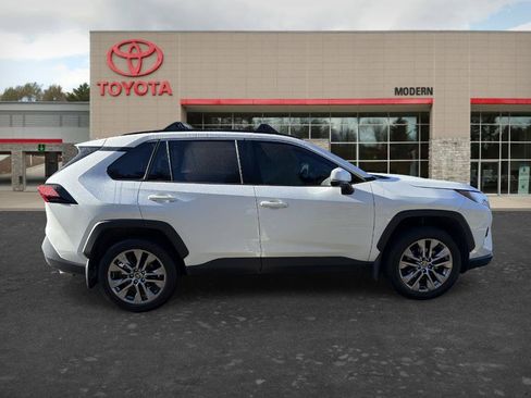 Certified 2025 Toyota RAV4 XLE Premium AWD/4WD image 4