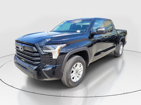 Used 2024 Toyota Tundra SR5 AWD/4WD image 3