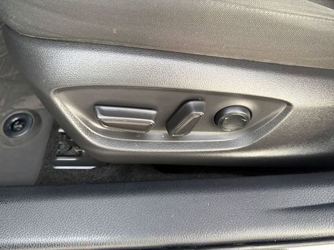 Certified 2022 Toyota Camry LE FWD image 26