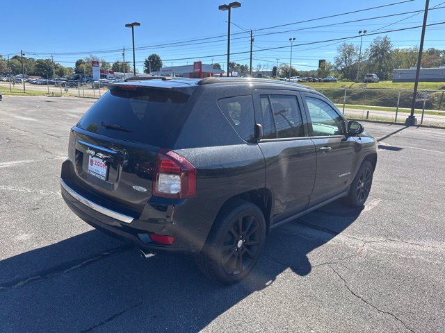 Used 2017 Jeep Compass High Altitude AWD/4WD image 8