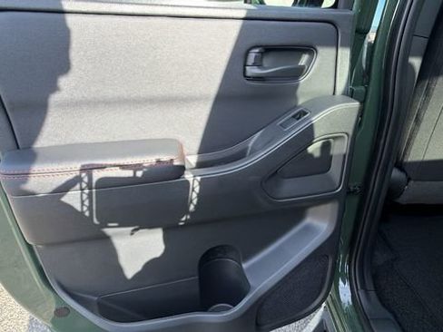 New 2026 Nissan Frontier PRO-4X w/ Pro-4x Convenience Package image 15