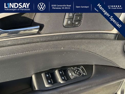 Used 2019 Lincoln MKZ Premiere image 17