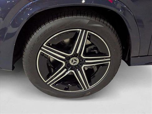 New 2025 Mercedes-Benz GLE 350 4MATIC image 9