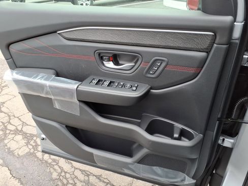 New 2026 Honda Pilot Black Edition image 10