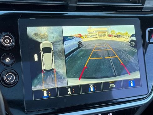 Used 2022 Chevrolet Bolt EUV Premier w/ Sun & Sound Package image 27