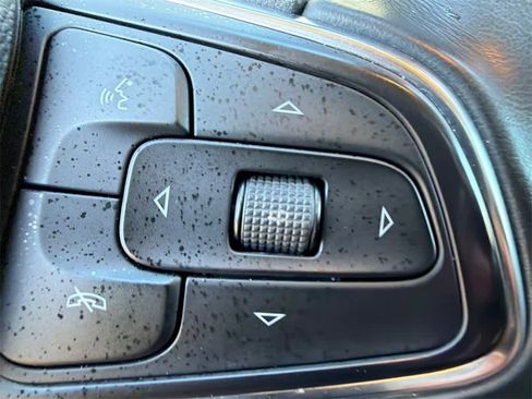 Used 2022 Buick Encore GX Essence image 21