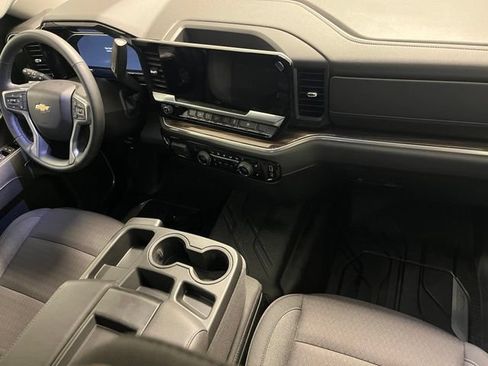 Used 2026 Chevrolet Silverado 1500 LT RWD image 17