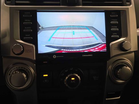 Certified 2022 Toyota 4Runner SR5 AWD/4WD image 13