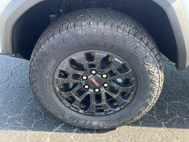 New 2026 GMC Canyon Elevation w/ Technology Package RWD image 11