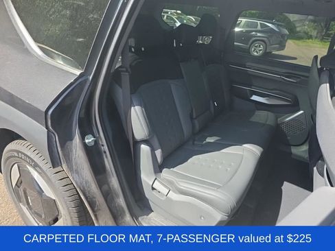 Certified 2024 Kia EV9 Wind AWD/4WD image 2