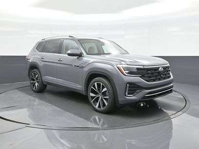 New 2026 Volkswagen Atlas SEL Premium R-Line