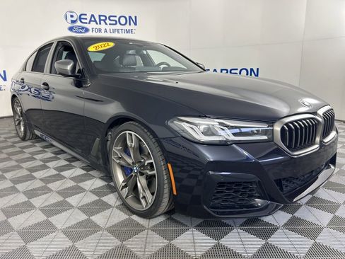Used 2022 BMW M550i xDrive image 7