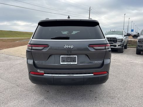 Used 2022 Jeep Grand Cherokee L Limited image 5