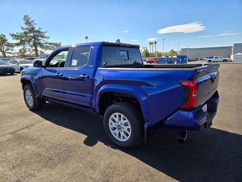 New 2025 Toyota Tacoma SR5 image 4