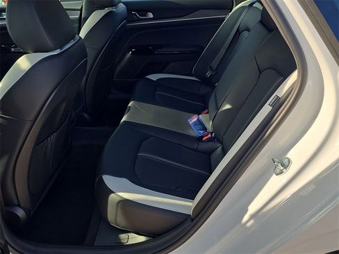 New 2026 Kia K5 GT-Line image 18