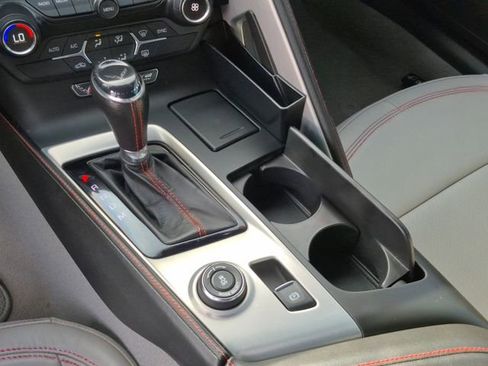 Used 2019 Chevrolet Corvette Stingray Coupe image 13