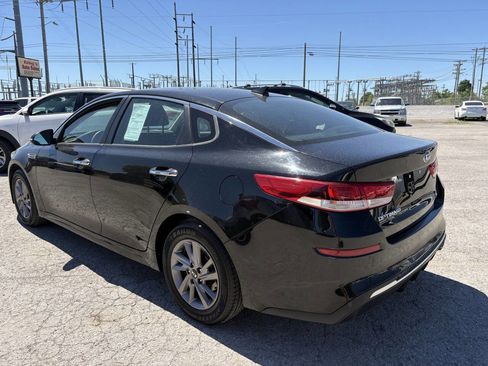 Used 2020 Kia Optima LX FWD image 11