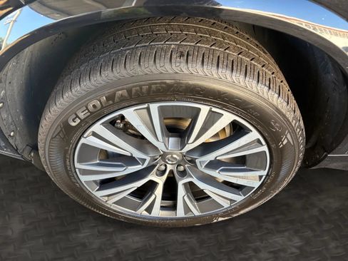 Used 2021 Volvo XC90 T5 Momentum w/ Climate Package AWD/4WD image 38