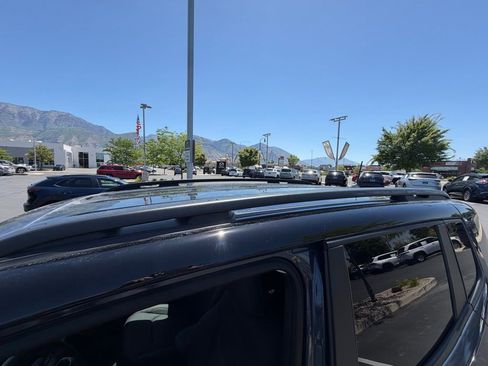 Used 2023 Jeep Renegade Trailhawk w/ Trailhawk Elite Group AWD/4WD image 29