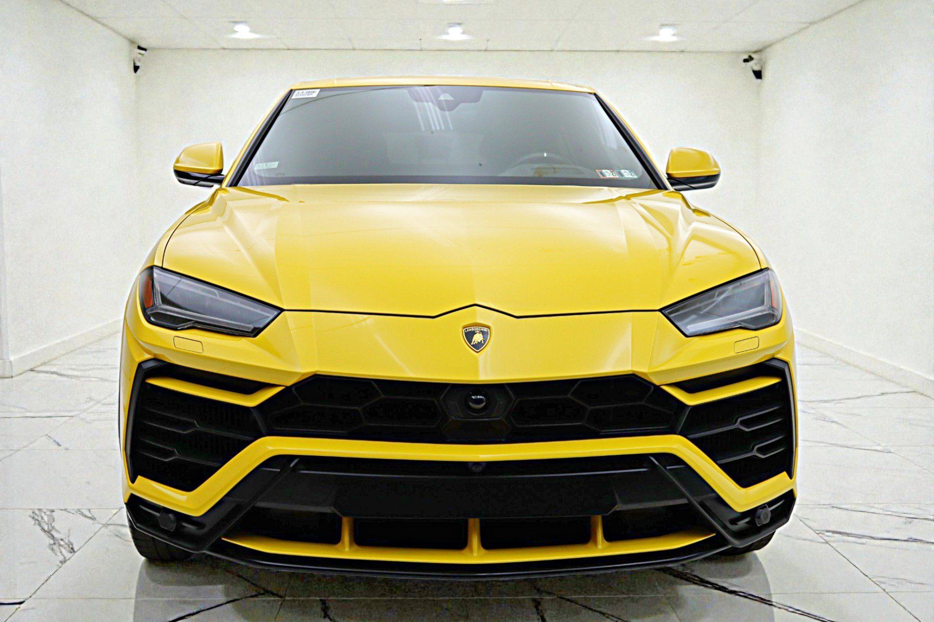 Used 2022 Lamborghini Urus AWD/4WD image 22
