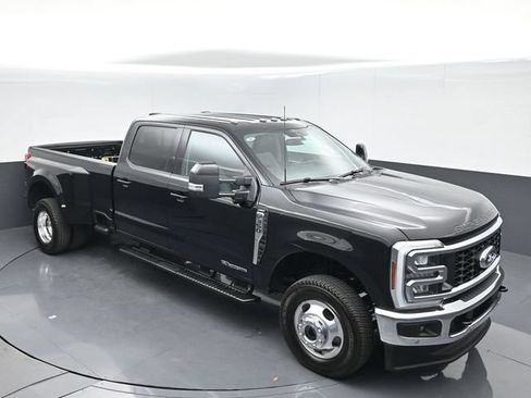 Used 2026 Ford F350 Lariat w/ Lariat Premium Package AWD/4WD image 40
