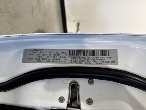 Used 2018 RAM 1500 Big Horn AWD/4WD image 44