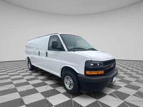 New 2026 Chevrolet Express 2500 Extended w/ Driver Convenience Package RWD image 3