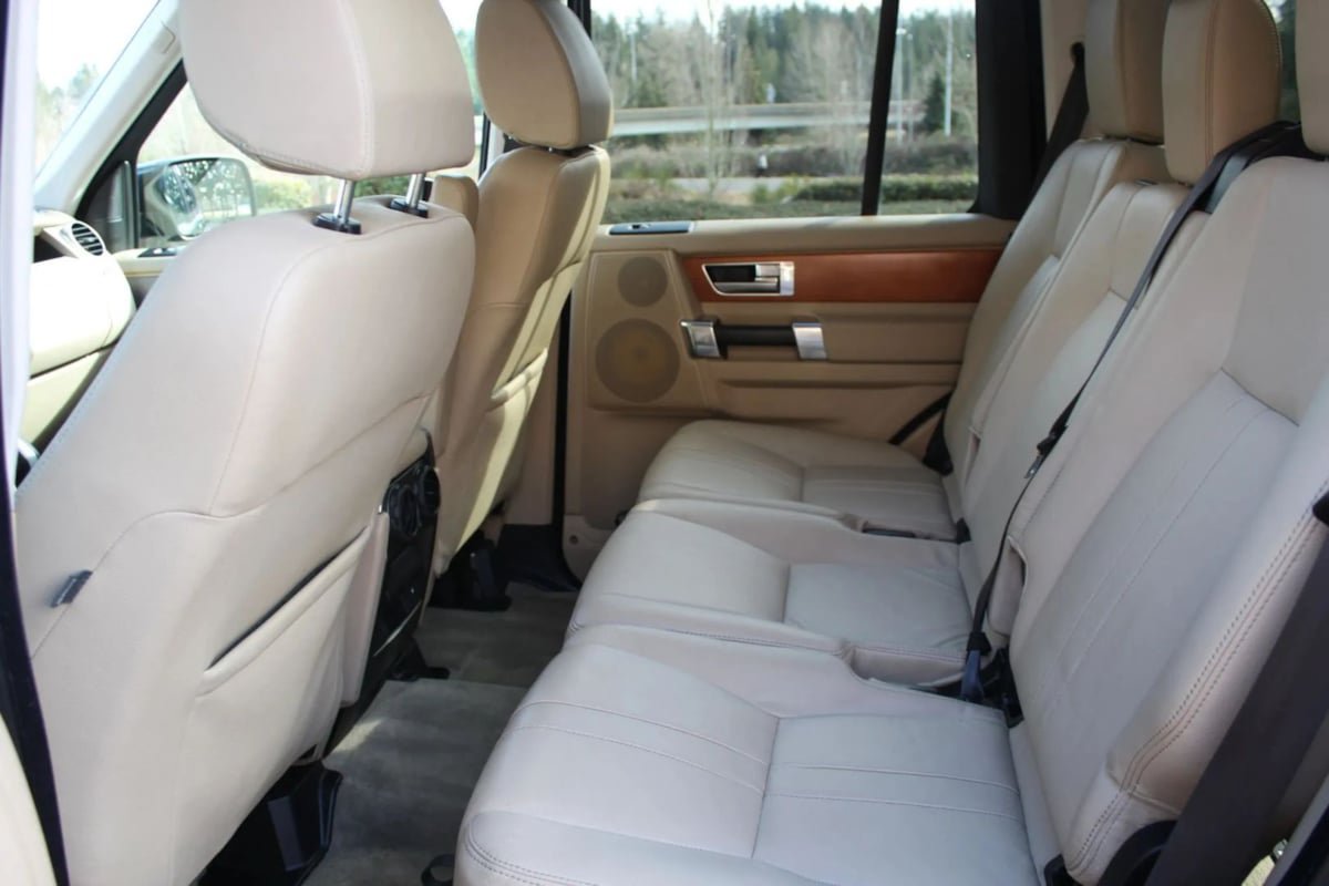 Used 2010 Land Rover LR4 HSE AWD/4WD image 18