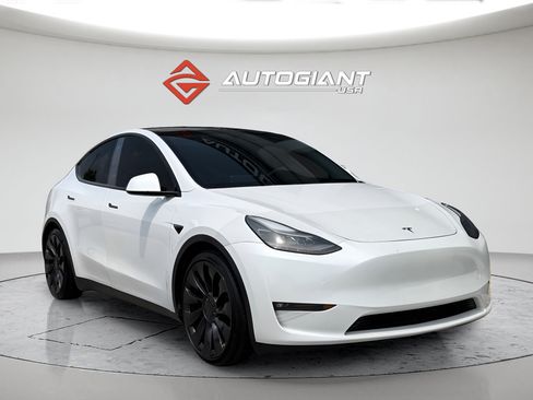 Used 2023 Tesla Model Y Performance AWD/4WD image 18