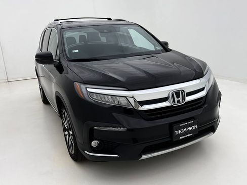 Used 2020 Honda Pilot Touring image 6