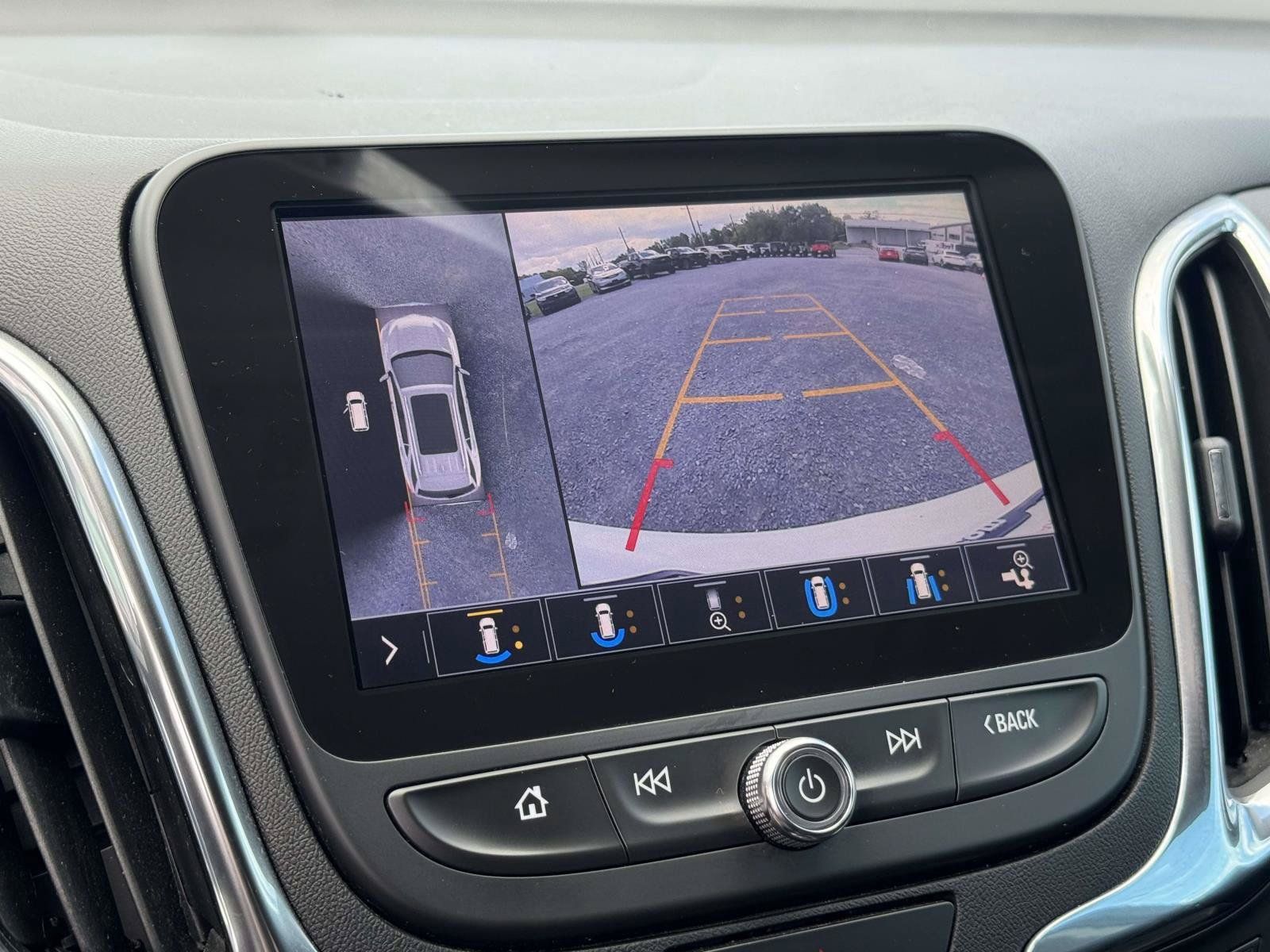 Used 2020 Chevrolet Equinox Premier AWD/4WD image 5