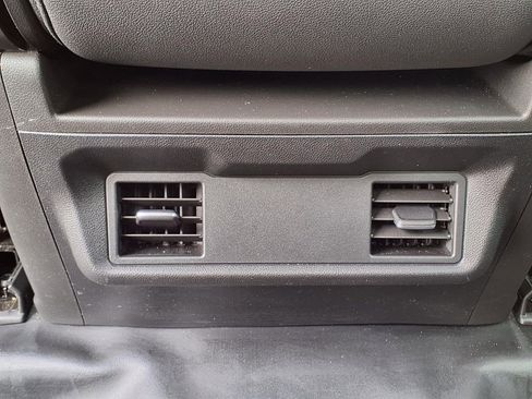 Used 2025 Chevrolet Silverado 3500 W/T AWD/4WD image 17