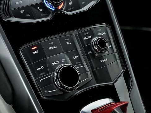 Used 2018 Lamborghini Huracan LP 580-2 image 38