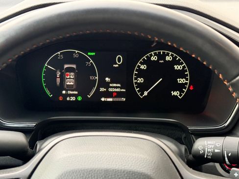 Used 2025 Honda CR-V Sport-L image 16