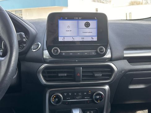 Certified 2018 Ford EcoSport SE image 32