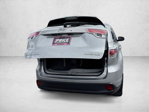 Used 2014 Toyota Highlander Limited image 6