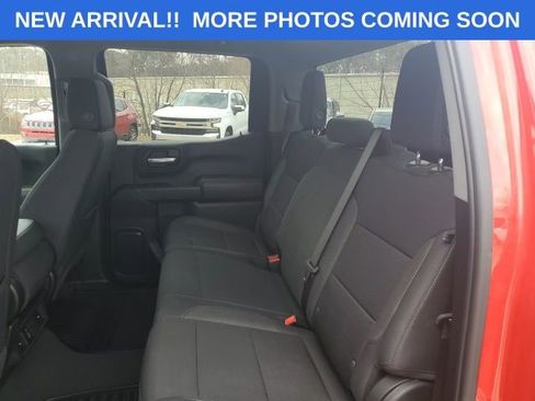 Used 2024 Chevrolet Silverado 1500 Custom Trail Boss w/ LPO, Dark Essentials Package image 13