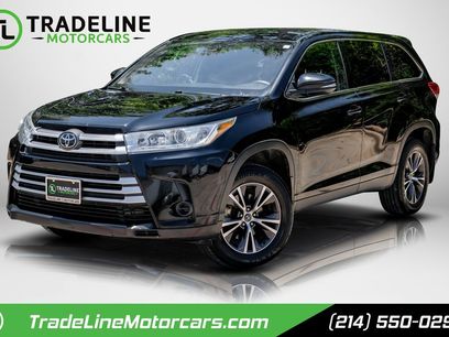 Used 2019 Toyota Highlander AWD V6