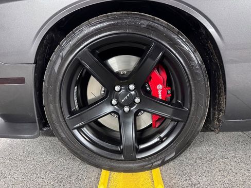 Used 2019 Dodge Challenger SRT Hellcat w/ Alcantara Appearance Package RWD image 20