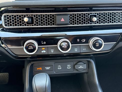 Certified 2026 Honda Civic LX image 24