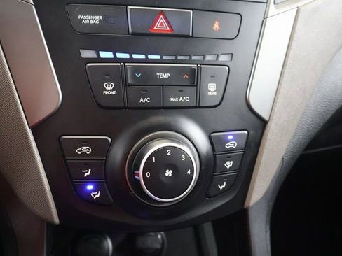 Used 2018 Hyundai Santa Fe Sport AWD/4WD image 19