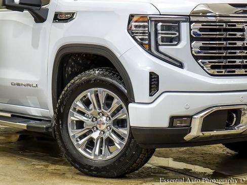 New 2026 GMC Sierra 1500 Denali w/ Technology Package AWD/4WD image 4