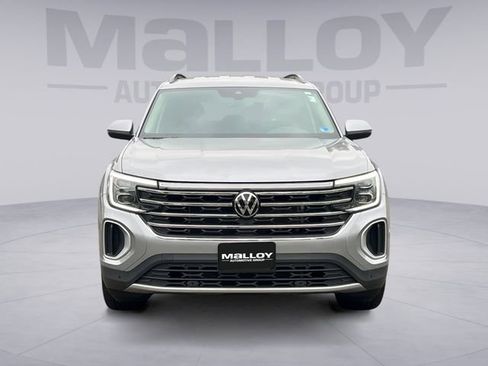 Used 2026 Volkswagen Atlas SE AWD/4WD image 8