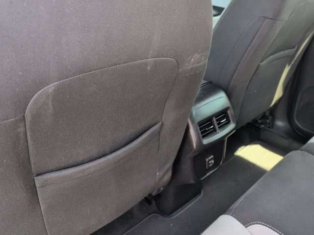 Used 2021 Chevrolet Equinox LS FWD image 14