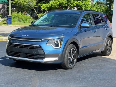 Used 2024 Kia Niro EX FWD image 39