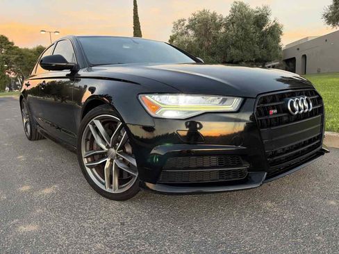 Used 2017 Audi S6 Premium Plus w/ Black Optic Package AWD/4WD image 11