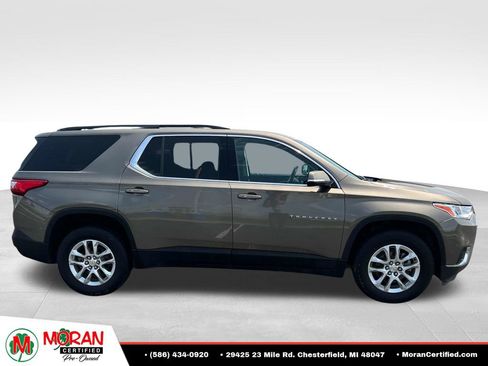 Used 2020 Chevrolet Traverse LT FWD image 6